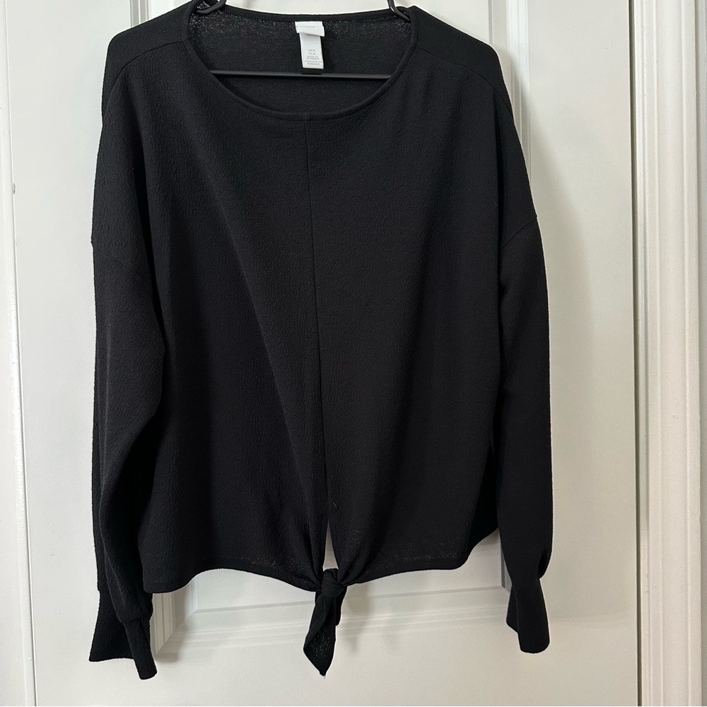 H&M Classic Black Tee